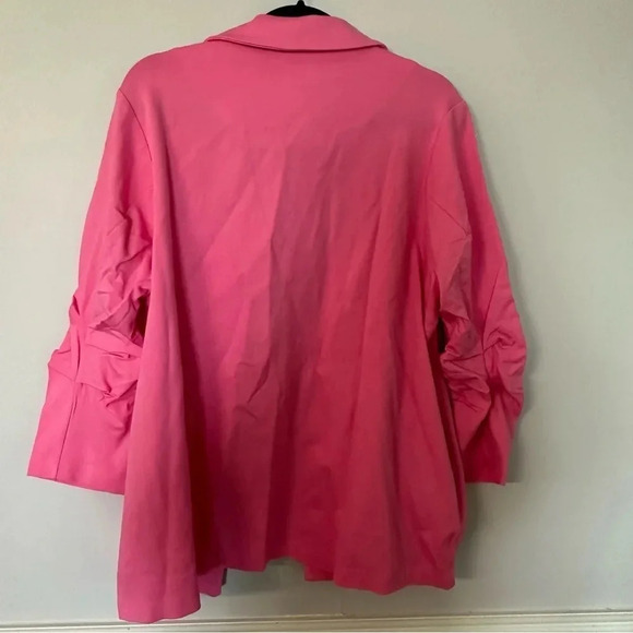Dear Scarlett Women’s Pink 3/4 Ruched Sleeve Blazer Jacket w Pockets Size 1X NWT - Picture 8 of 8